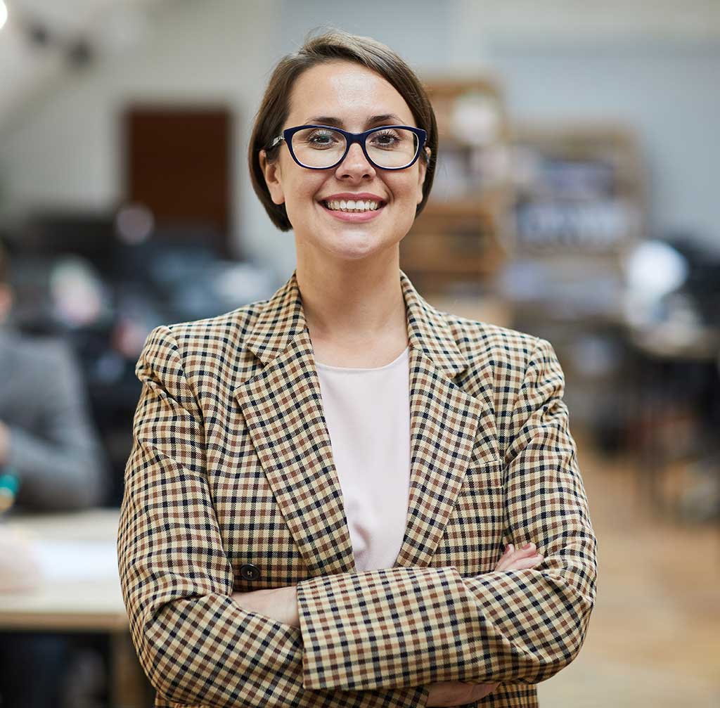 A smiling woman - Bay Area Mobile Notary Services